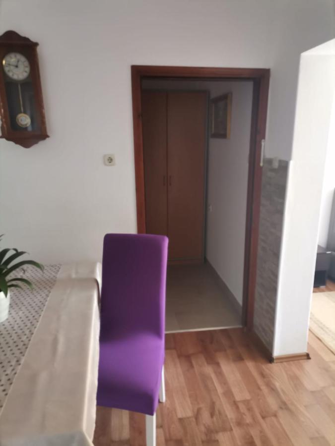 Apartment & Apartment Studio Dezeljin Senj  Esterno foto